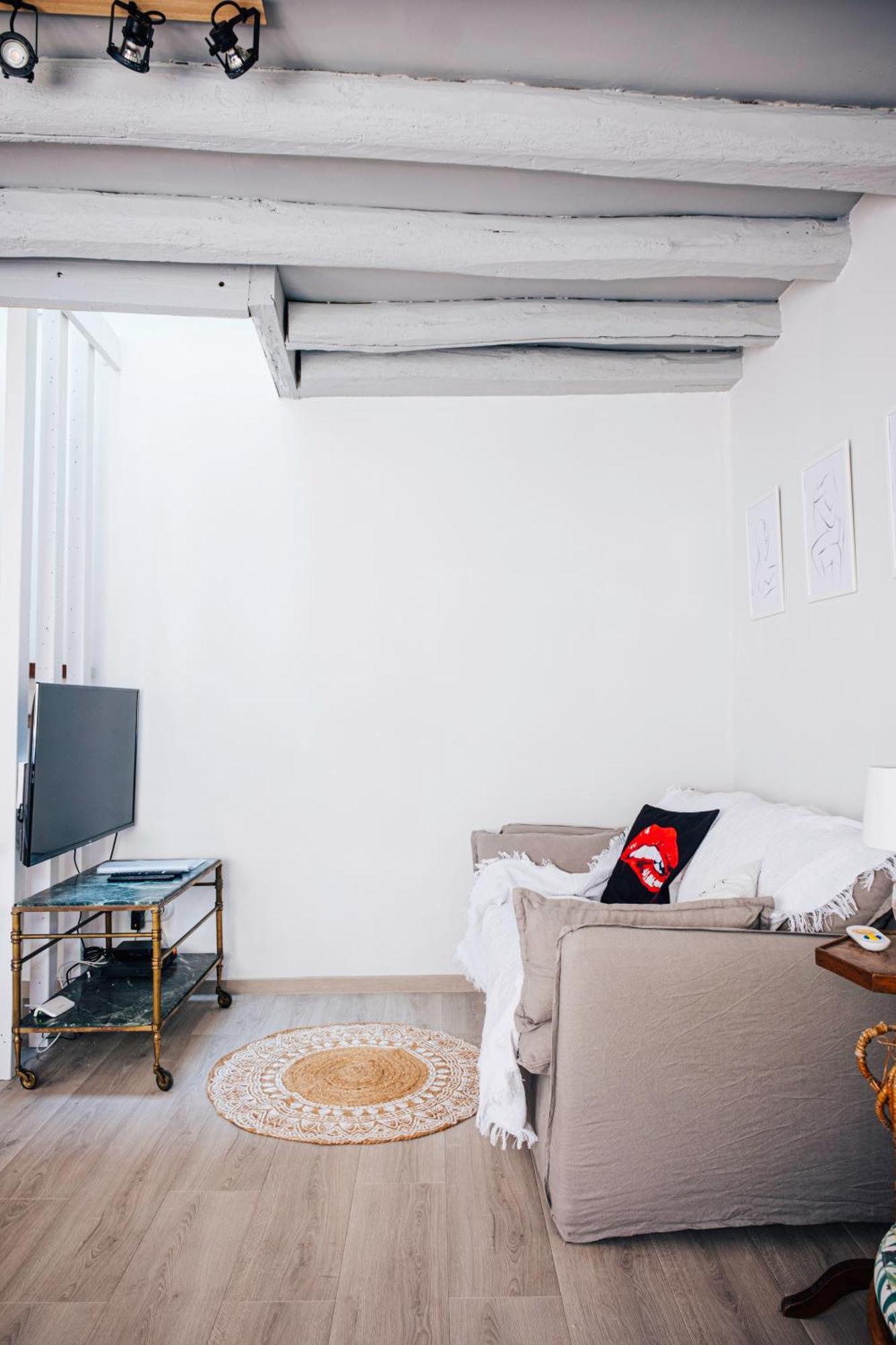 Loveroom Du Perche : Maison Avec Balneo Moulins-la-Marche Exterior foto